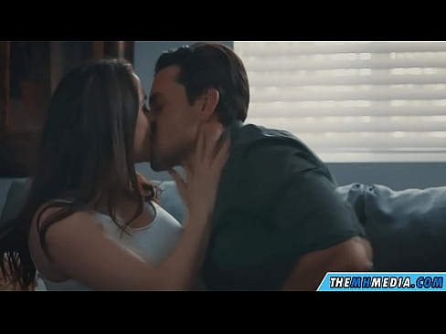 ❤️ Ҷинси ошиқона бо модари хубе Порно босифат дар мо
